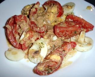 Salade-tomate-thon-oeuf.jpg