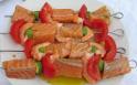 Brochettes de saumon et crevettes en marinade