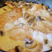 escalope-de-dinde-aux-champignons-et-a-la-creme-2.jpg